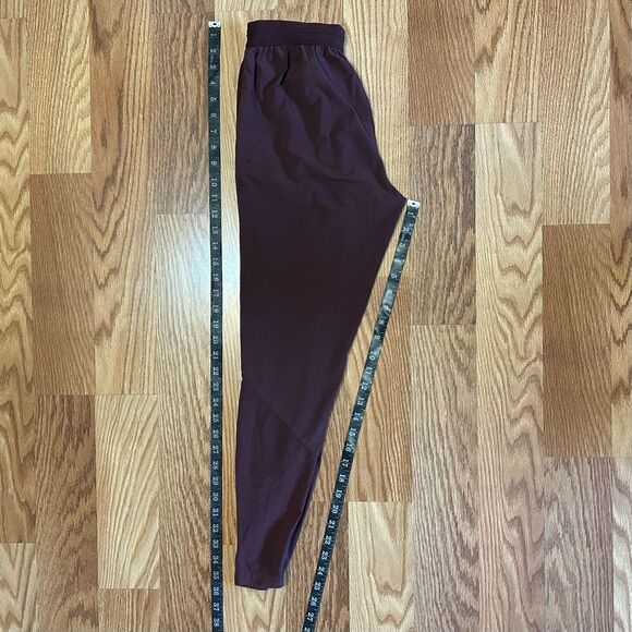 Nike Dri-Fit Red Jogger Sweatpants Size XS Zipped Pockets Athletic Activewear - Picture 10 of 11